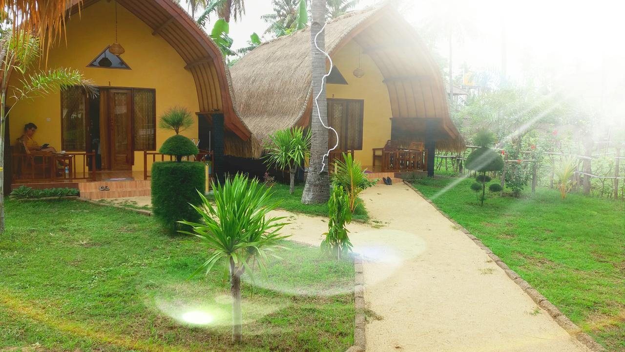 Ofal Lumbung Gili Air Extérieur photo